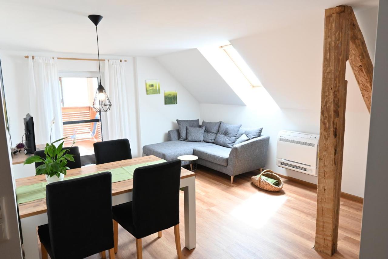 Biohof Auinger, Der Tiererlebnishof Apartment Aurach am Hongar Exterior foto